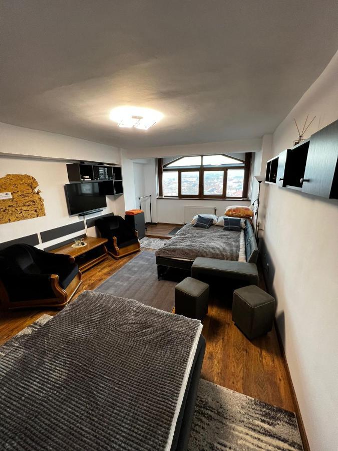 High Level Apart Oradea Free Reserved Parking ภายนอก รูปภาพ