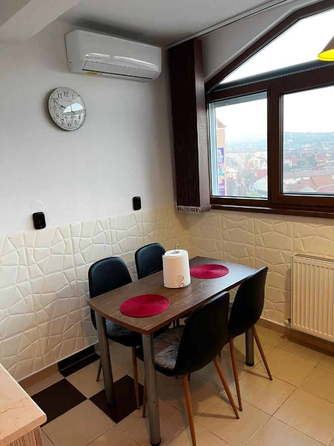 High Level Apart Oradea Free Reserved Parking ภายนอก รูปภาพ