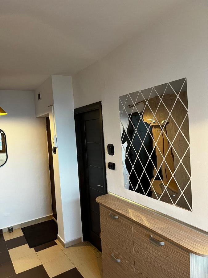 High Level Apart Oradea Free Reserved Parking ภายนอก รูปภาพ
