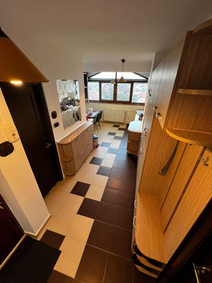 High Level Apart Oradea Free Reserved Parking ภายนอก รูปภาพ