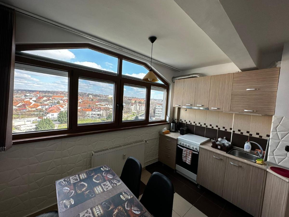 High Level Apart Oradea Free Reserved Parking ภายนอก รูปภาพ
